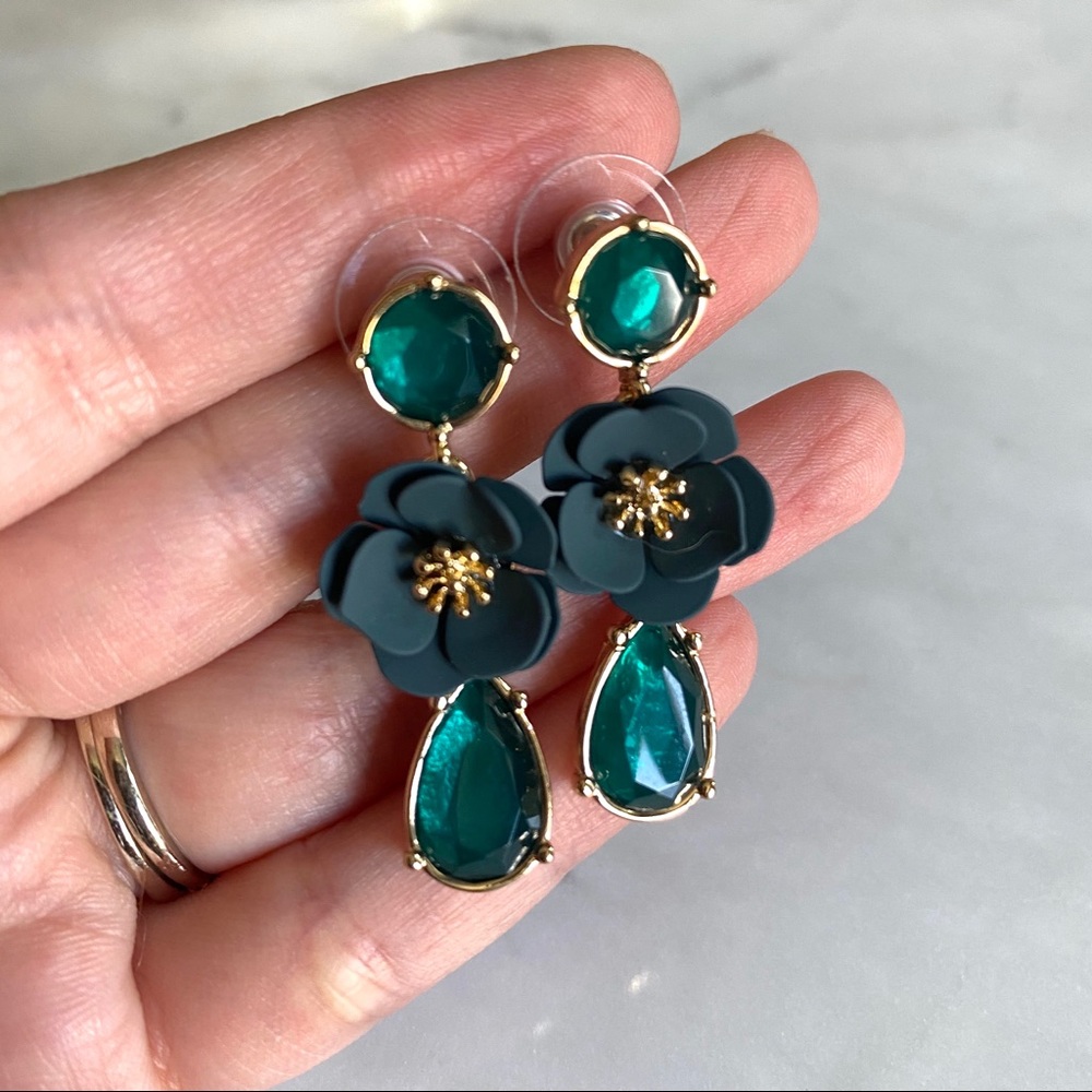 Ann Taylor Green Floral Dangle Earrings